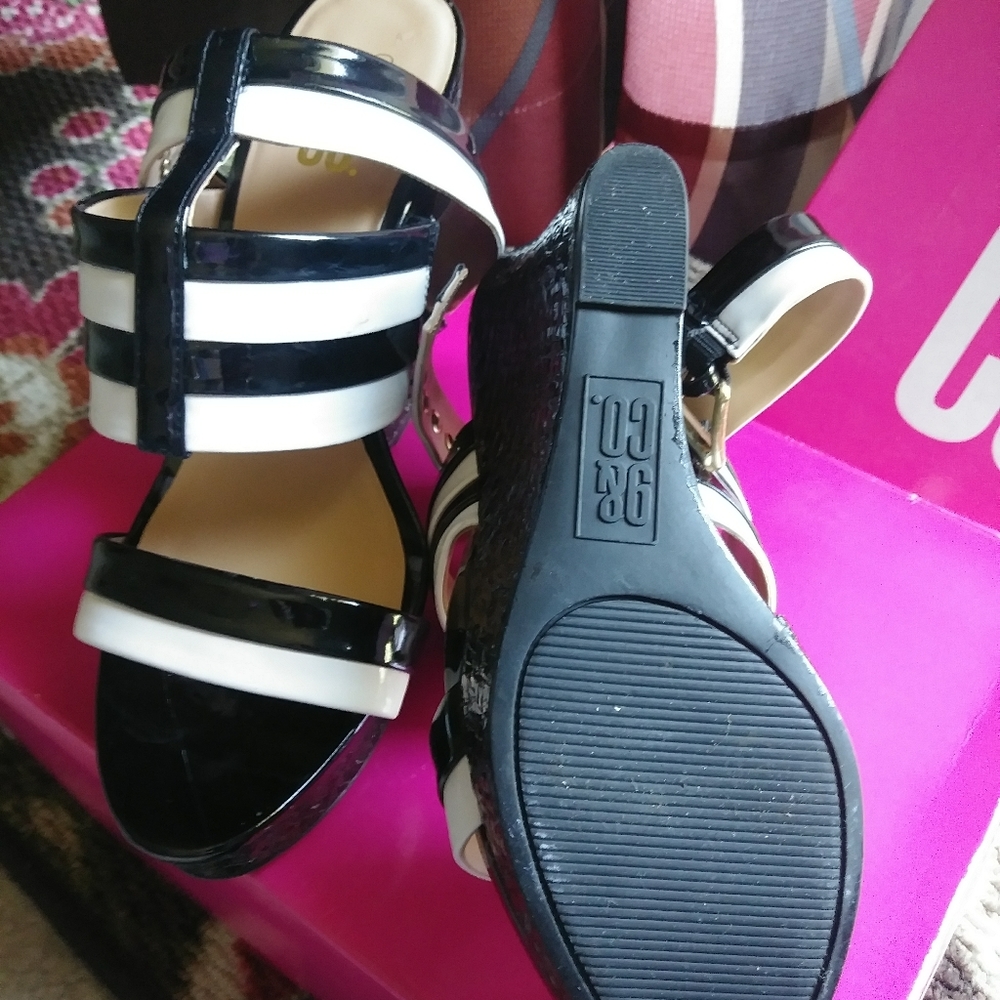 Heels worn 1x